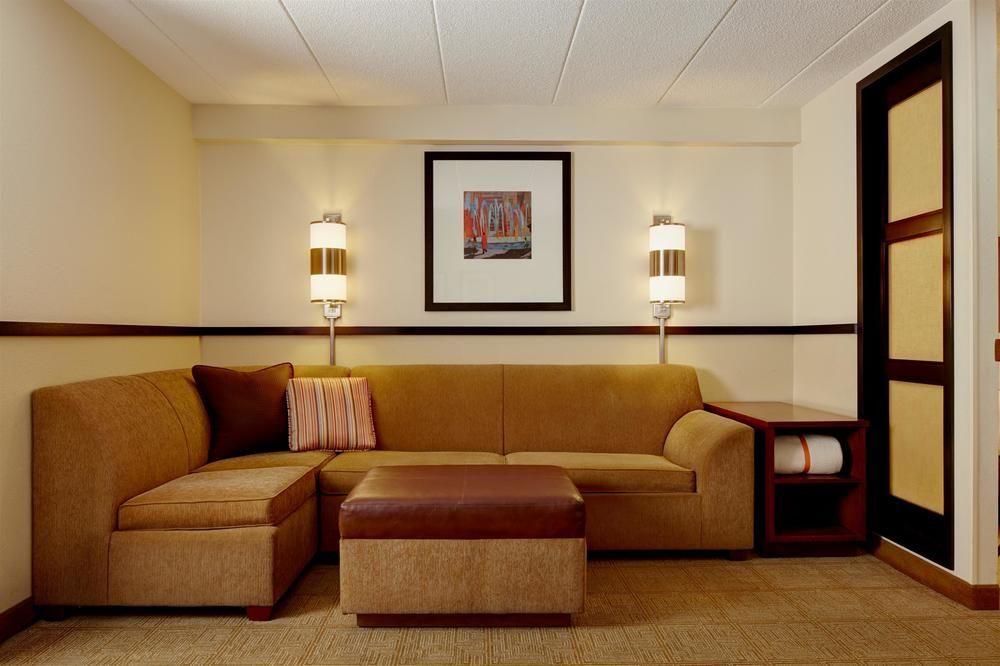 Hyatt Place Ontario/Rancho Cucamonga Exteriör bild