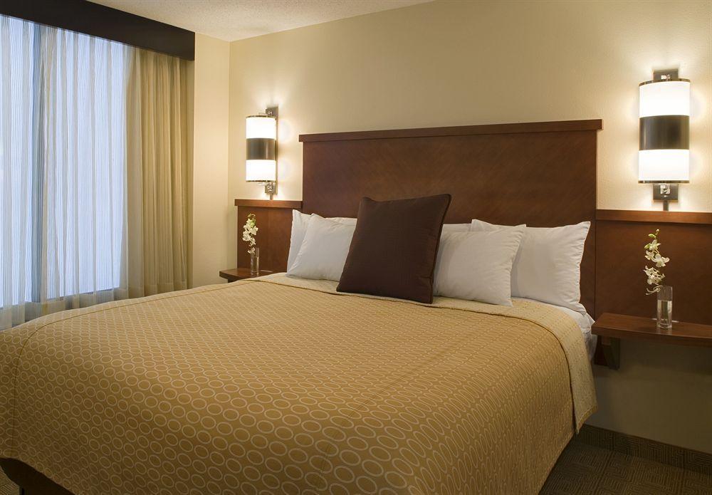Hyatt Place Ontario/Rancho Cucamonga Exteriör bild
