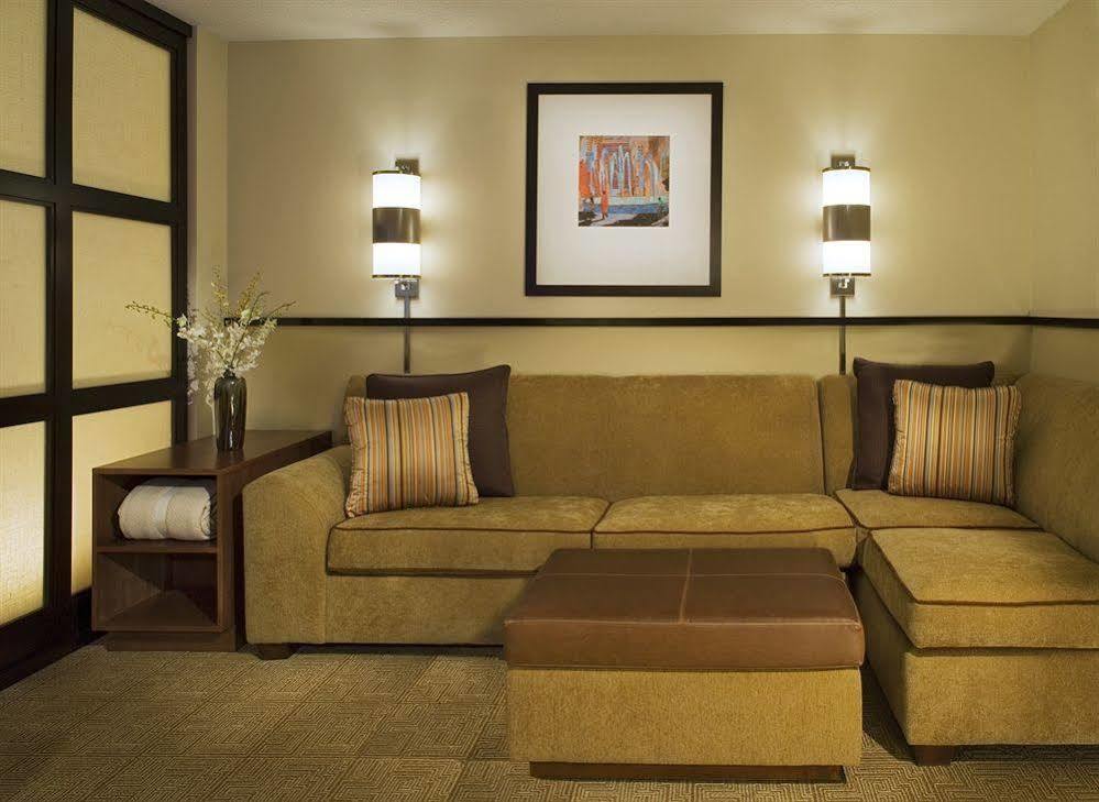 Hyatt Place Ontario/Rancho Cucamonga Exteriör bild